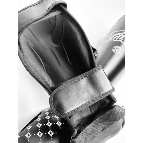 Защита голени Fairtex SP5 black S